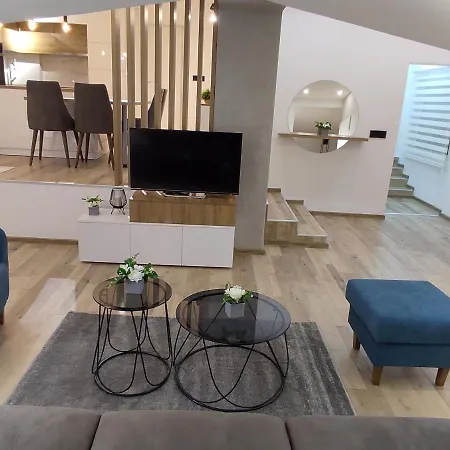 Sky Luxury Apartment Arandjelovac