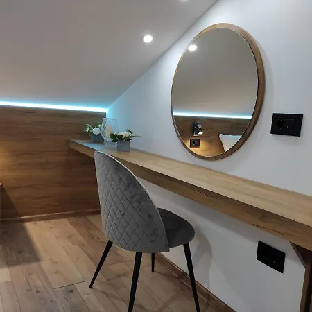Sky Luxury Apartment