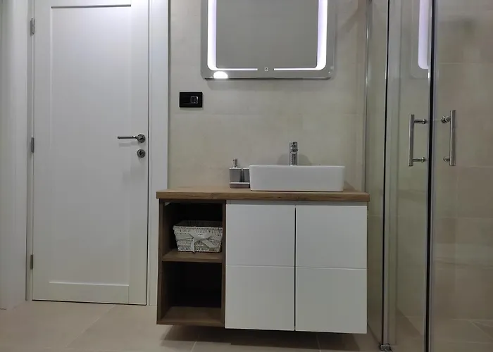 Апартаменты Sky Luxury Аранделовац