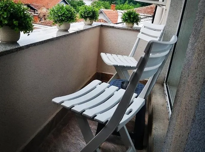 Sky Luxury Апартаменты Аранделовац